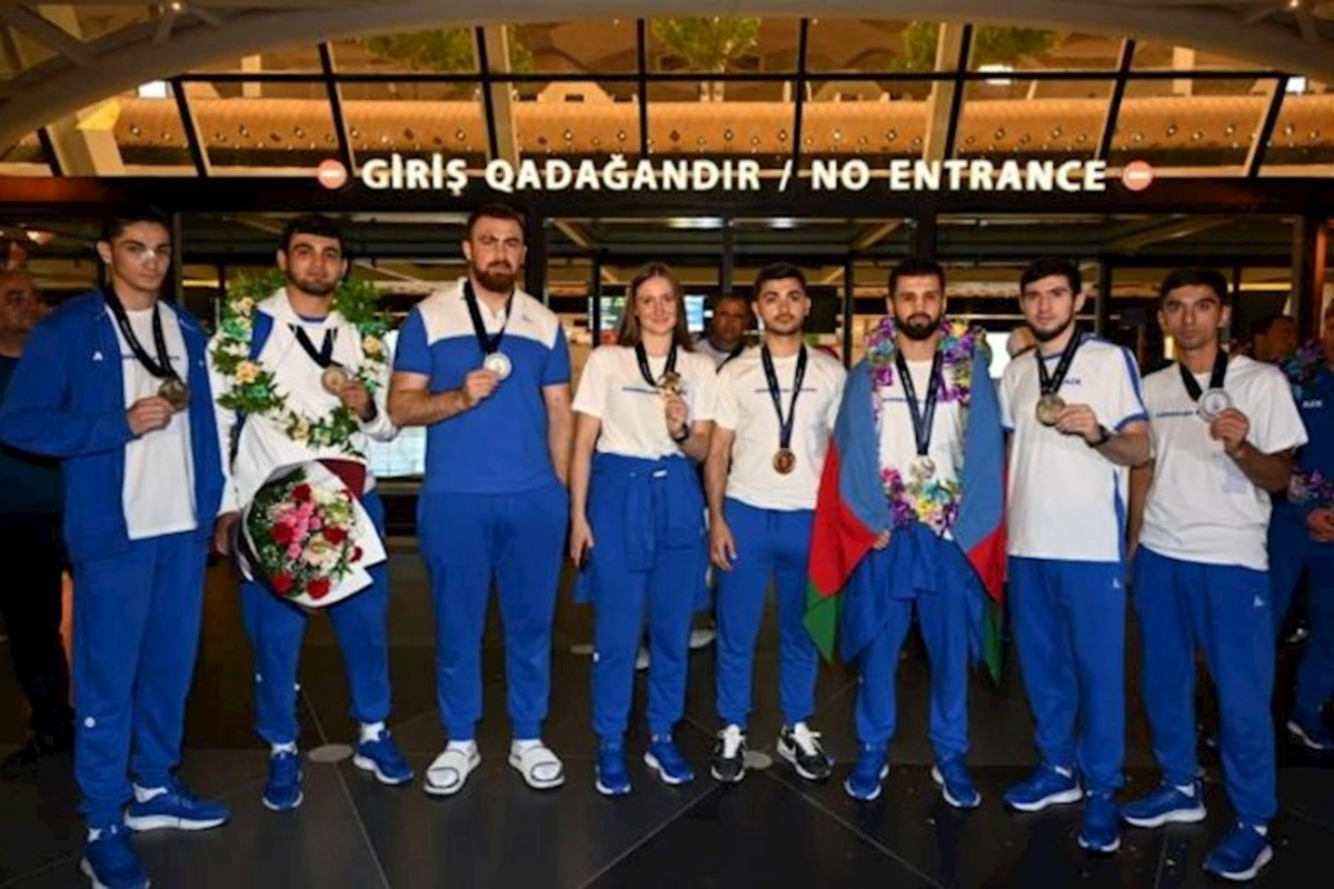 Avropa Oyunlarında iştirak edən idmançılarımız Vətənə döndü — FOTO