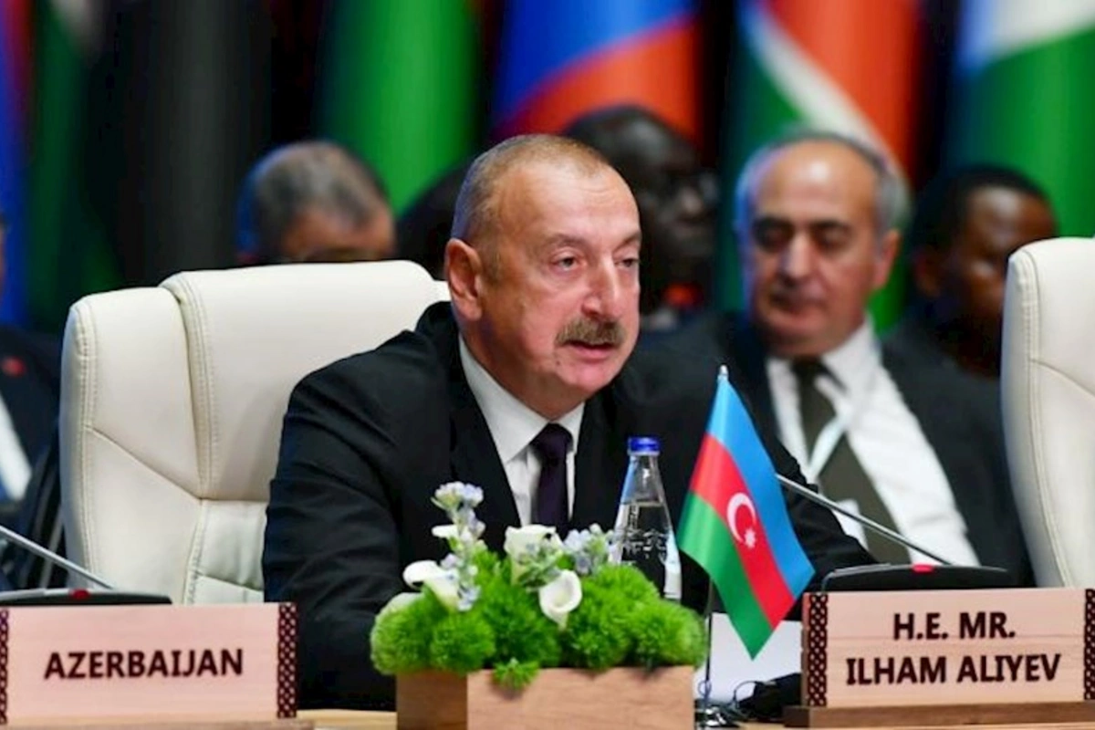 İlham Əliyev nazirlərin toplantısında — VİDEO (YENİLƏNİB)