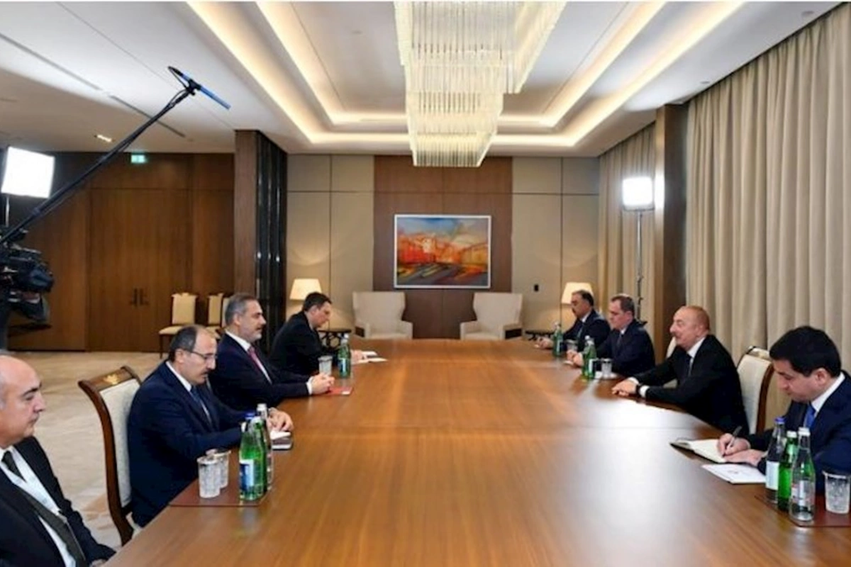 Prezident Hakan Fidanla regional məsələləri müzakirə etdi