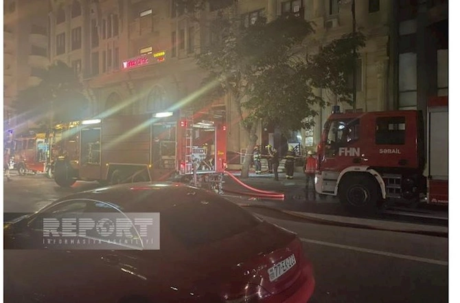 Bakıda restoranda güclü yanğın baş verib — VİDEO/FOTO Bakıda restoranda güclü yanğın baş verib — VİDEO/FOTO