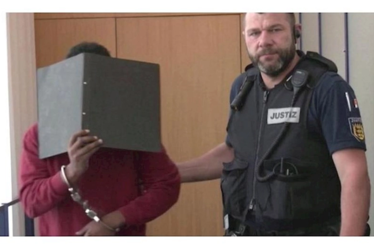 13 yaşlı türk qızı qətlə yetirən qaçqına ömürlük həbs cəzası verildi — FOTO