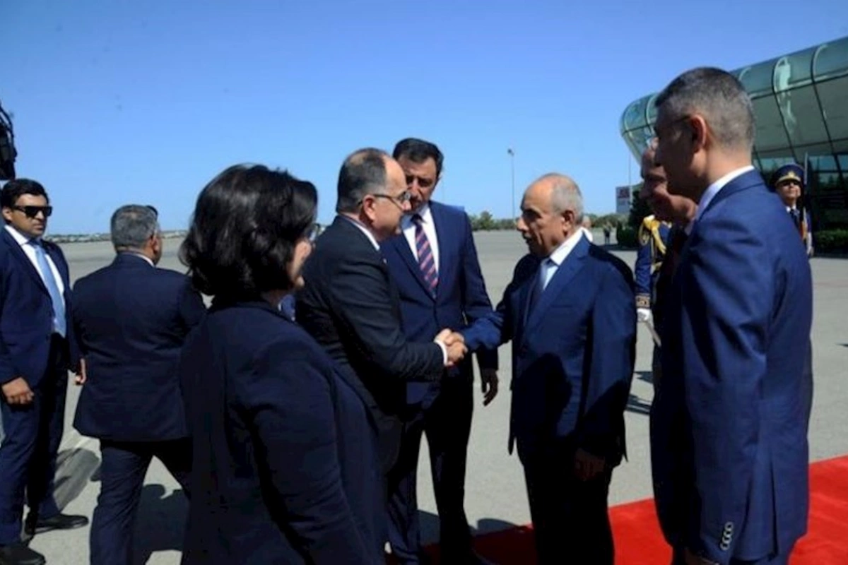 Albaniya Prezidenti Azərbaycana gəldi