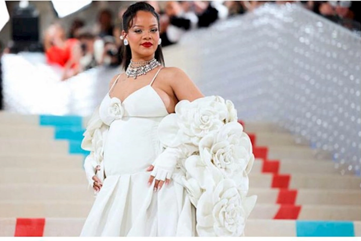 Rihannanın qızı oldu