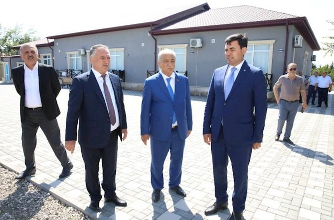 AHİK sədri həmkarlar ittifaqlarının Xaçmazda yerləşən istirahət mərkəzlərində olub — FOTOLAR