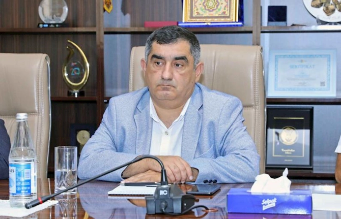 DMX yanında İctimai Şuraya yeni sədr seçildi — FOTOLAR DMX yanında İctimai Şuraya yeni sədr seçildi — FOTOLAR