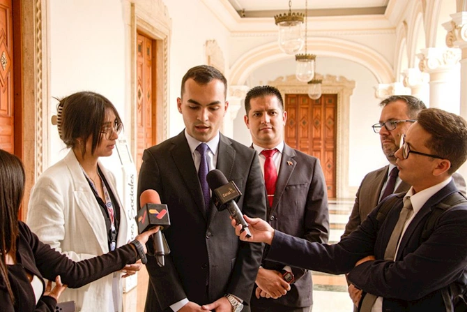 Venesuelada QH Gənclərinin 1-ci Regional Forumu başlayıb — FOTOLAR Venesuelada QH Gənclərinin 1-ci Regional Forumu başlayıb — FOTOLAR