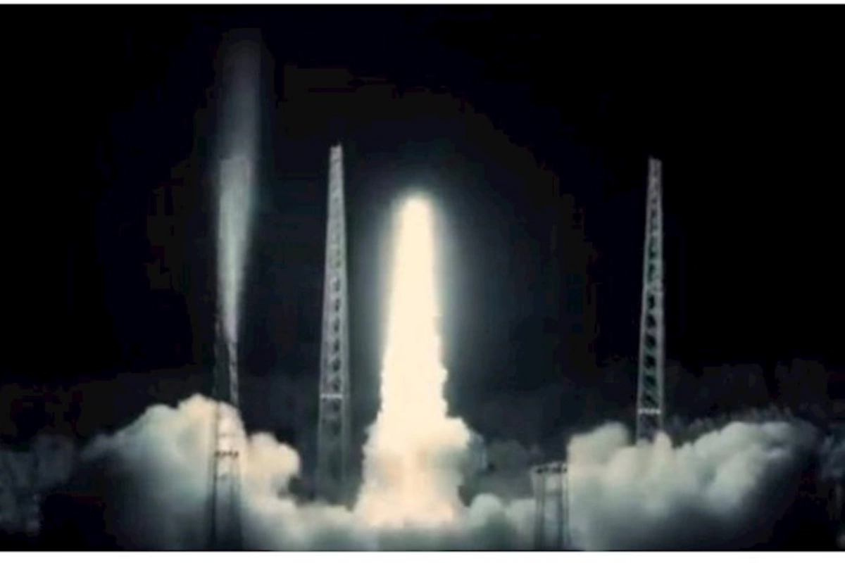 Türkiyə ilk zond raketini kosmosa buraxıb — VİDEO