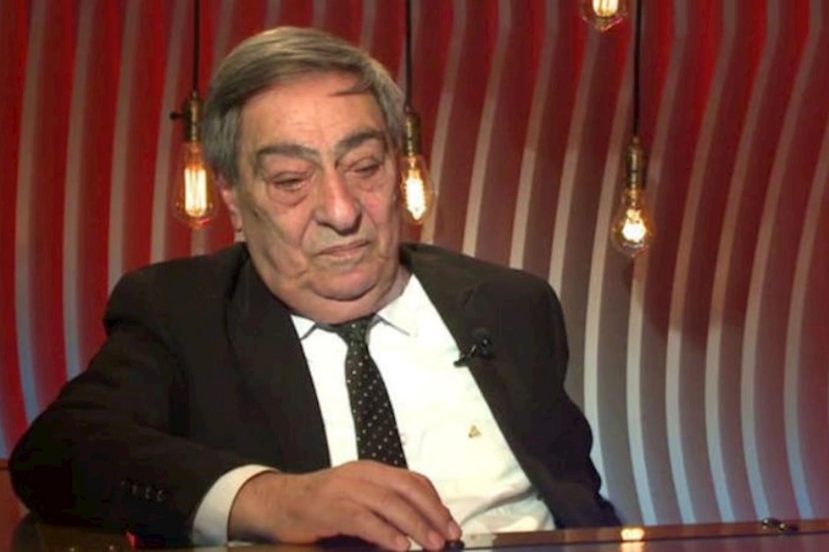 Rəşid Mahmudov: “Toylara borc götürüb gedirəm”