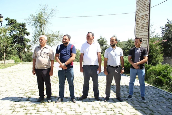 Səyyar qəbul otağı Göygölün Hacıkənd kəndində quruldu — FOTOLAR Səyyar qəbul otağı Göygölün Hacıkənd kəndində quruldu — FOTOLAR