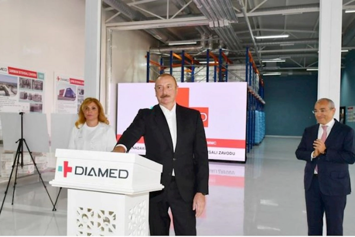 Prezident “Diamed” dərman istehsalı zavodunun açılışında — FOTOLAR