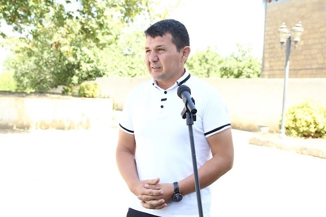 Səyyar qəbul otağı Goranboy sakinlərinin ixtiyarında olub — FOTOLAR Səyyar qəbul otağı Goranboy sakinlərinin ixtiyarında olub — FOTOLAR