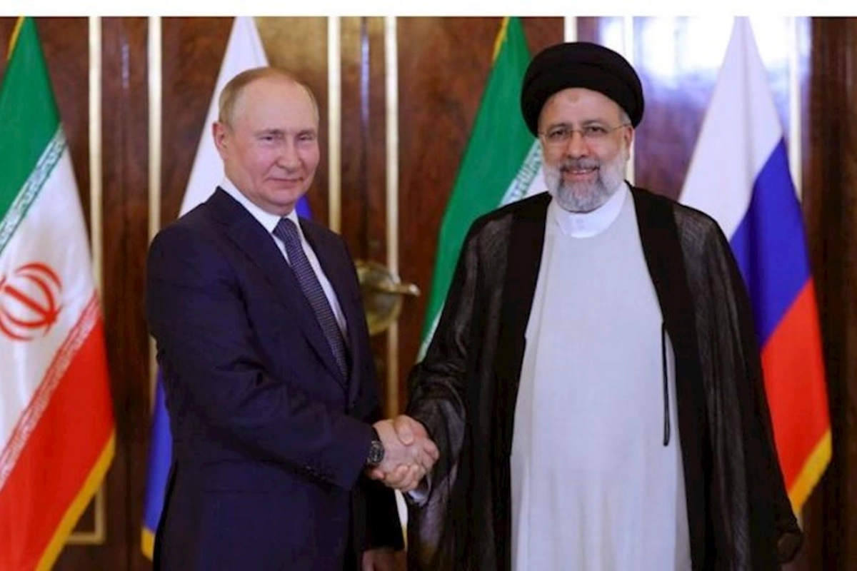 Putinlə Rəisi arasında telefon danışığı olub