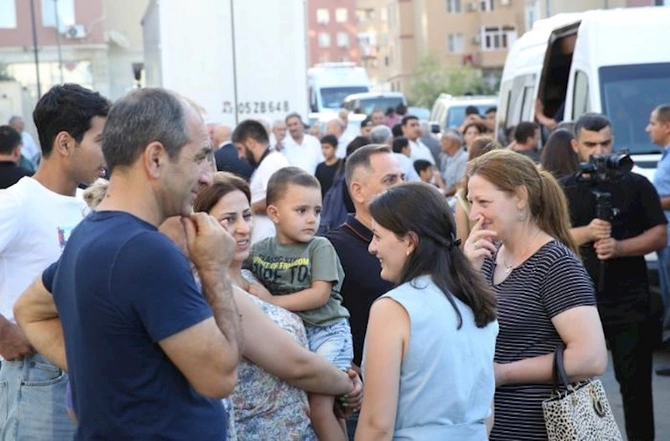 Füzuliyə ilk köç karvanı yola düşdü — FOTOLAR