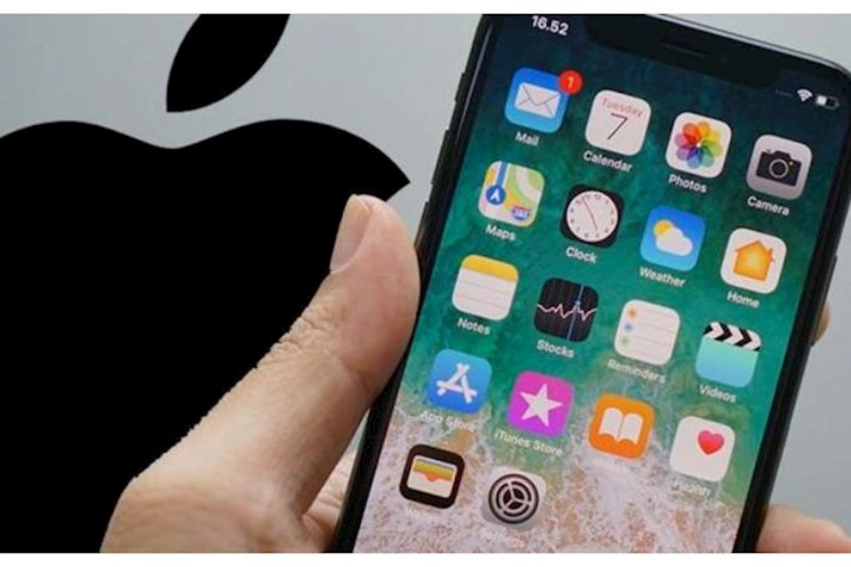 App Storeda boşluq: Pirat proqram peyda oldu