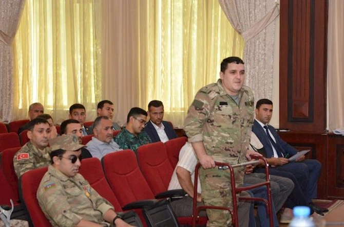 Abşeron Rayon İcra Hakimiyyətində şəhid ailələri və qazilərlə növbəti görüş keçirildi — FOTOLAR