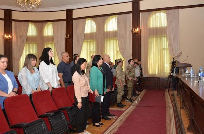 Abşeron Rayon İcra Hakimiyyətində şəhid ailələri və qazilərlə növbəti görüş keçirildi — FOTOLAR