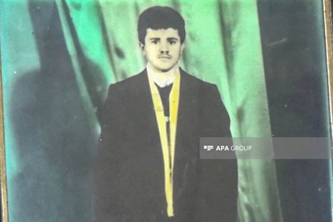 Edillidə meyitinin qalıqları tapılan Əli Hüseynovun qardaşı: “Anam-atam yolunu gözləyə-gözləyə öldü”— FOTOLAR Edillidə meyitinin qalıqları tapılan Əli Hüseynovun qardaşı: “Anam-atam yolunu gözləyə-gözləyə öldü”— FOTOLAR