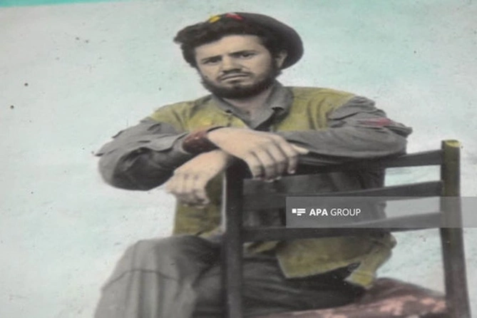 Edillidə meyitinin qalıqları tapılan Əli Hüseynovun qardaşı: “Anam-atam yolunu gözləyə-gözləyə öldü”— FOTOLAR Edillidə meyitinin qalıqları tapılan Əli Hüseynovun qardaşı: “Anam-atam yolunu gözləyə-gözləyə öldü”— FOTOLAR