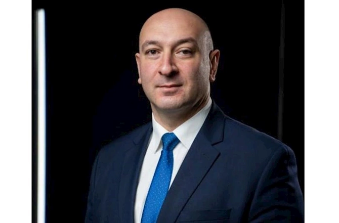 Laçın yolundan yükləri keçirə bilməyən ermənilər indi də... — Politoloq Laçın yolundan yükləri keçirə bilməyən ermənilər indi də... — Politoloq
