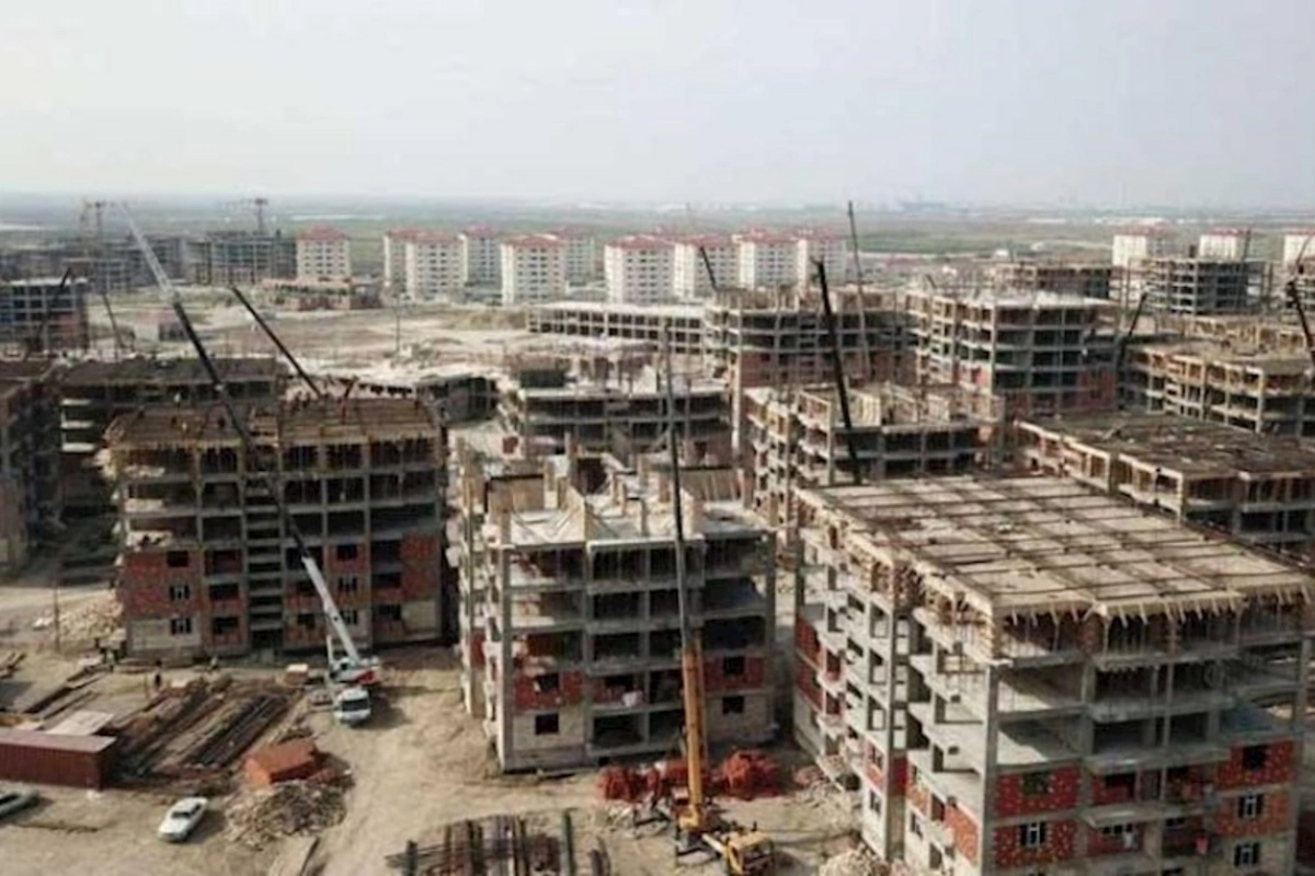 Bu ilin sonlarında Füzulidə daha 26 binanın tikintisi başa çatdırılacaq