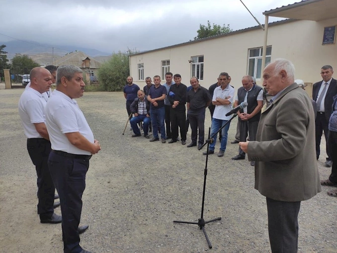 Həftənin sonuncu “Səyyar qəbul otağı” Gədəbəydə quruldu — FOTOLAR