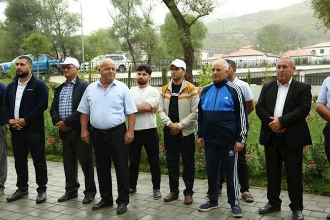 Zabuxa köçürülən ailələrə mənzillərinin açarları təqdim edilib — FOTOLAR