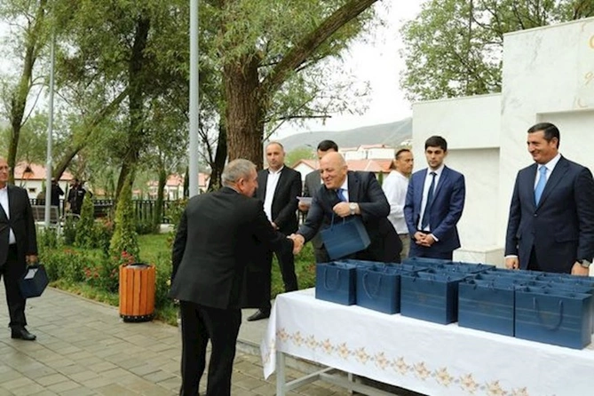 Zabuxa köçürülən ailələrə mənzillərinin açarları təqdim edilib — FOTOLAR