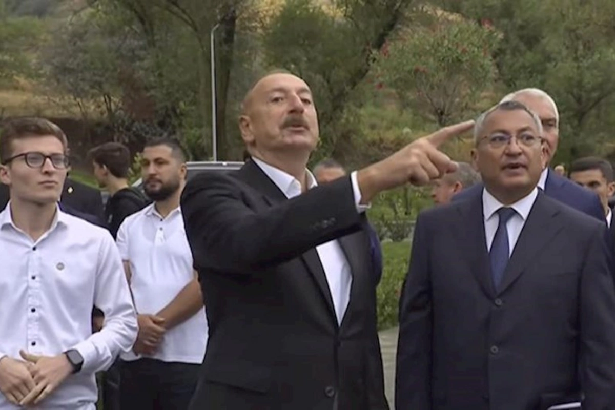 Prezident Rövşən Rzayevə irad tutdu — VİDEO