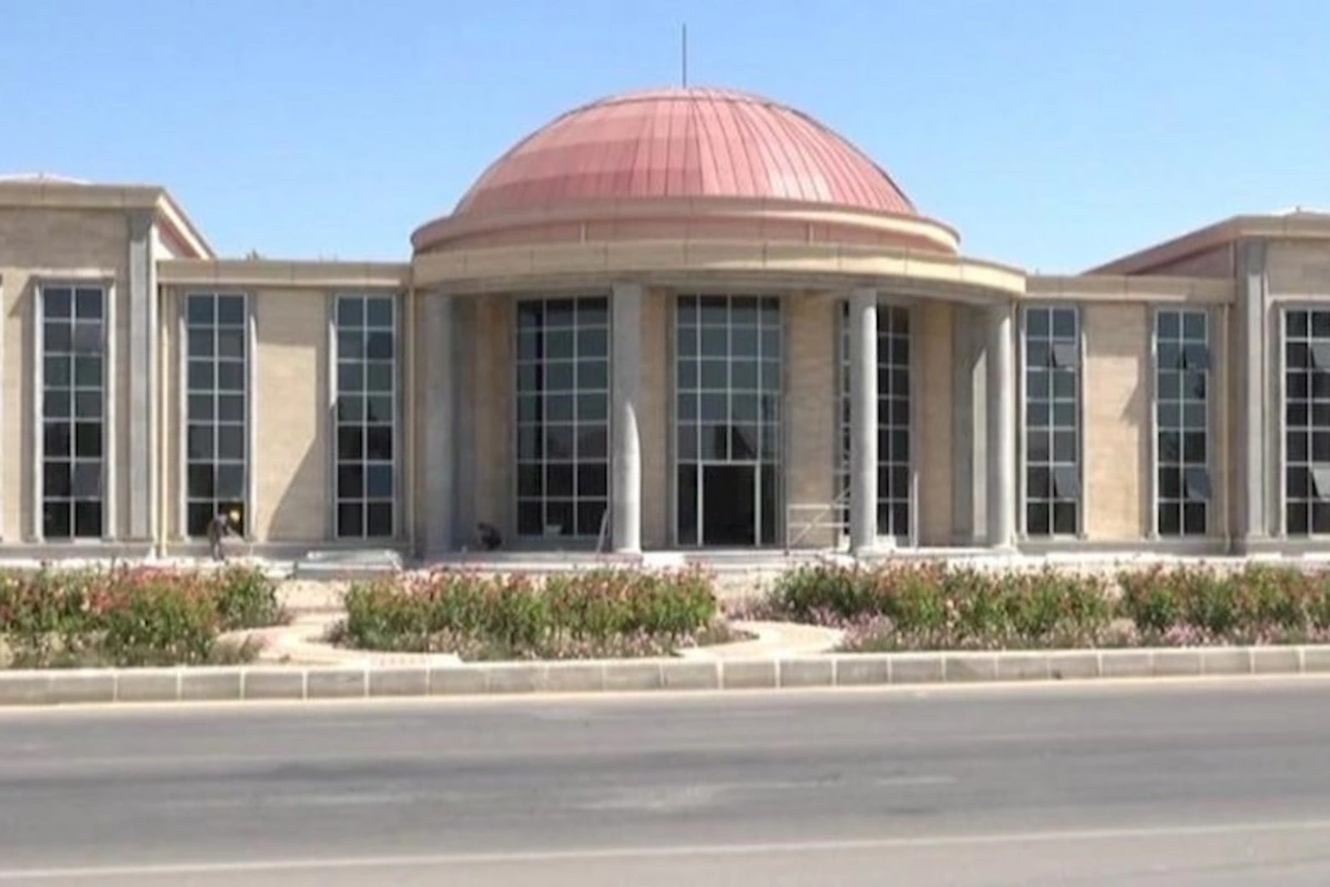 Şərurda yeni avtovağzal binası tikilir
