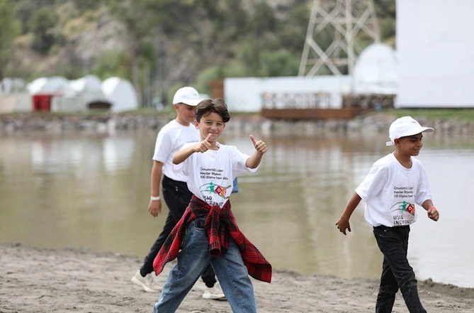 Laçında Uşaq İncəsənət Festivalının yay düşərgəsi keçirildi — FOTOLAR Laçında Uşaq İncəsənət Festivalının yay düşərgəsi keçirildi — FOTOLAR