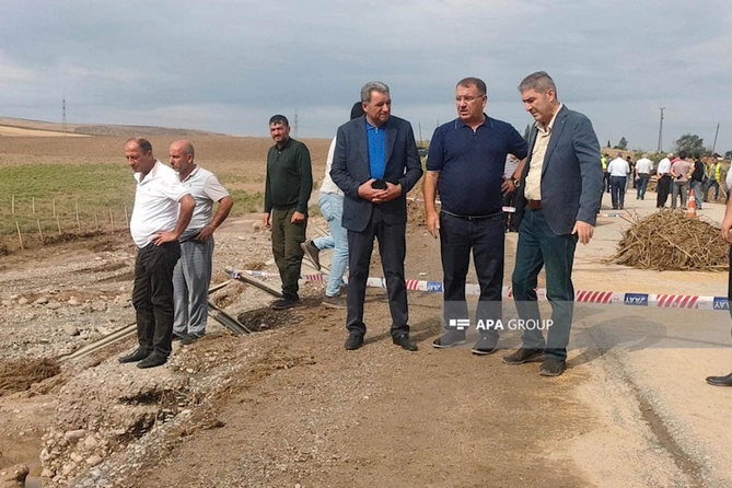 Bakı-Şamaxı-Yevlax avtomobil yolu qismən bərpa olundu — FOTOLAR Bakı-Şamaxı-Yevlax avtomobil yolu qismən bərpa olundu — FOTOLAR