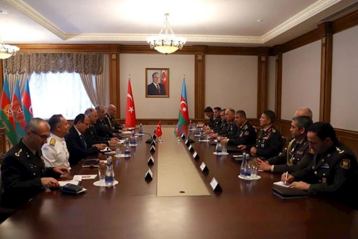 Zakir Həsənov Türkiyənin Baş Qərargah rəisi ilə görüşüb