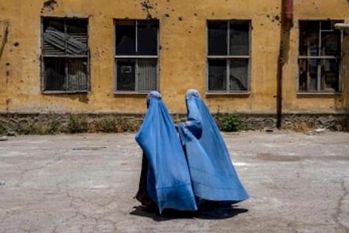 Taliban qadınlara parkda gəzməyi qadağan etdi