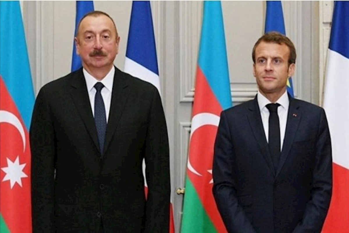 Emmanuel Makron Prezident İlham Əliyevə zəng etdi