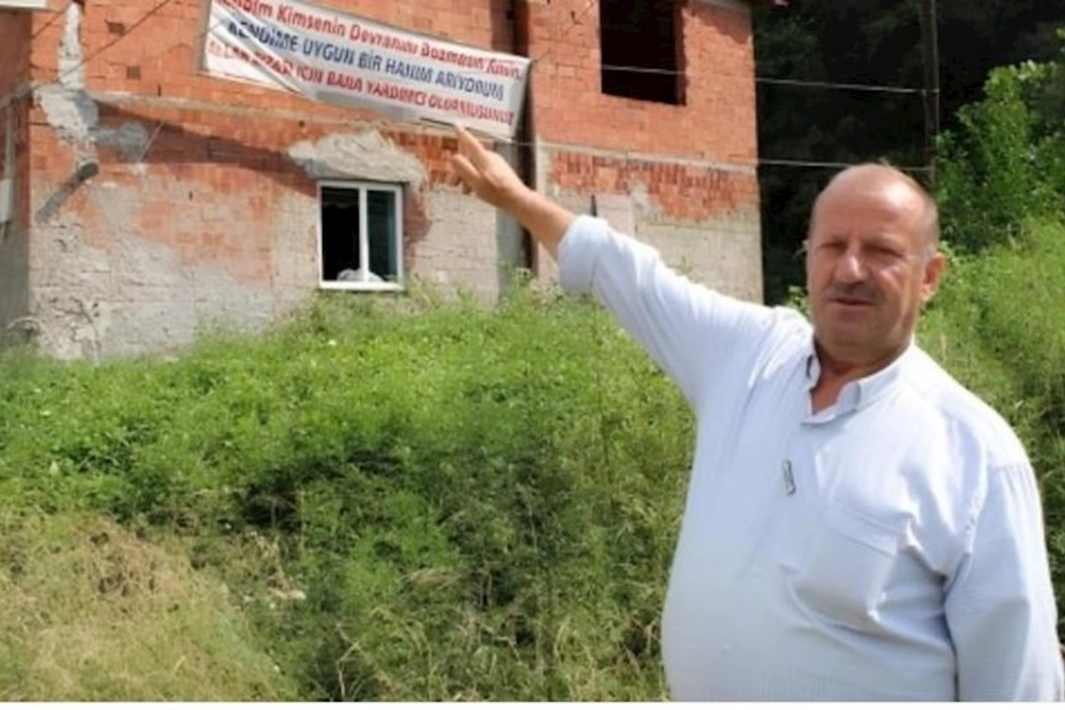 Təmiz qadın axtarıram, 60-70 kq arası olsun yazıb divarından asdı — VİDEO/FOTO