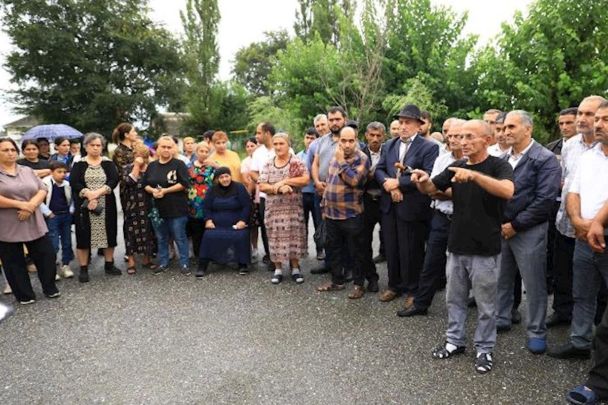 “Səyyar qəbul otağı” Lənkəranın Şiləvar kəndində quruldu — FOTOLAR