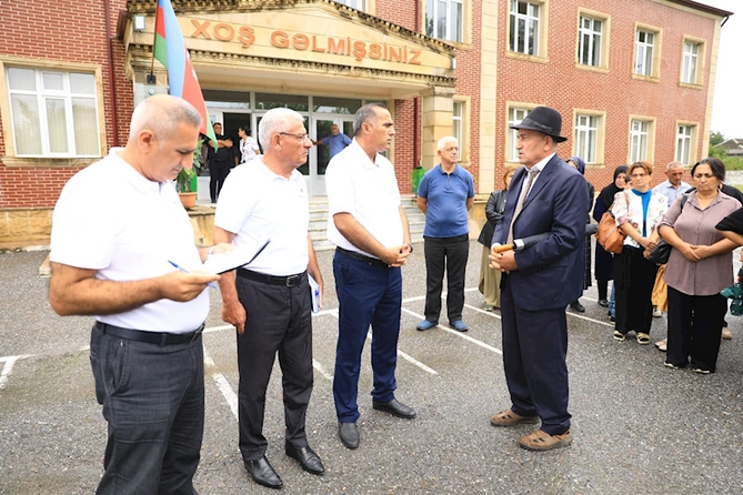“Səyyar qəbul otağı” Lənkəranın Şiləvar kəndində quruldu — FOTOLAR