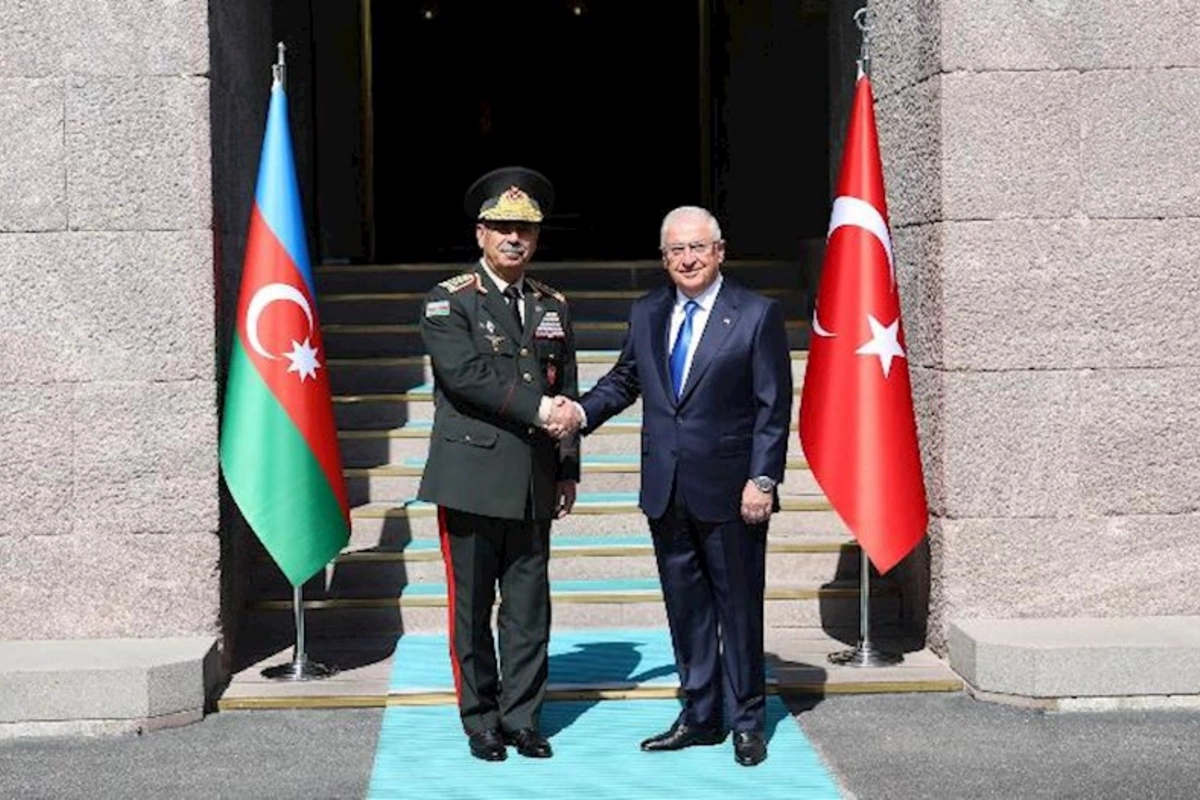 Zakir Həsənov Ankarada türkiyəli həmkarı ilə görüşdü — FOTO