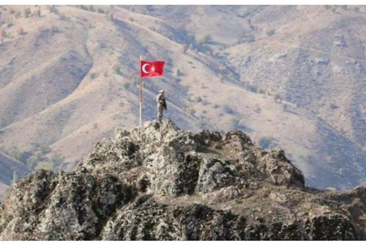 Daha 4 terrorçu təslim oldu