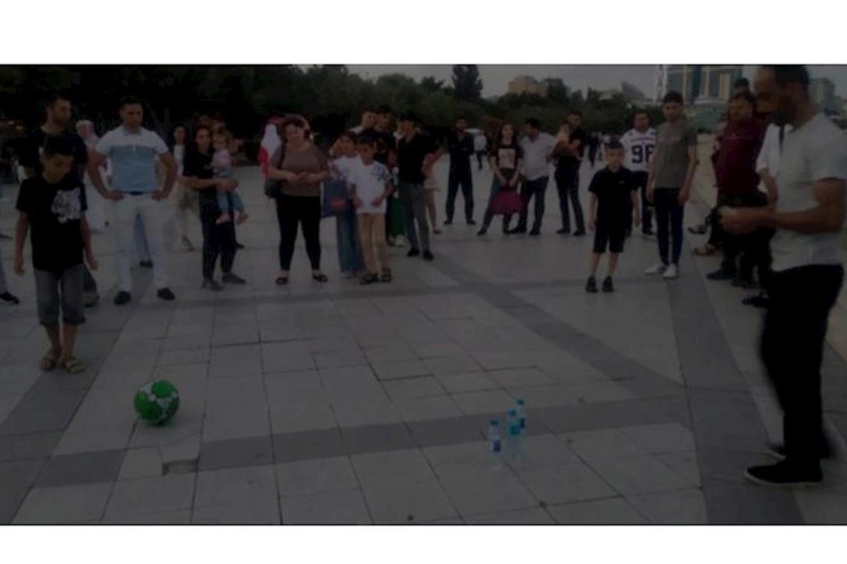 Bulvarda uşaqları pullu oyunlara cəlb edənlər KİMDİR? — VİDEO/FOTO