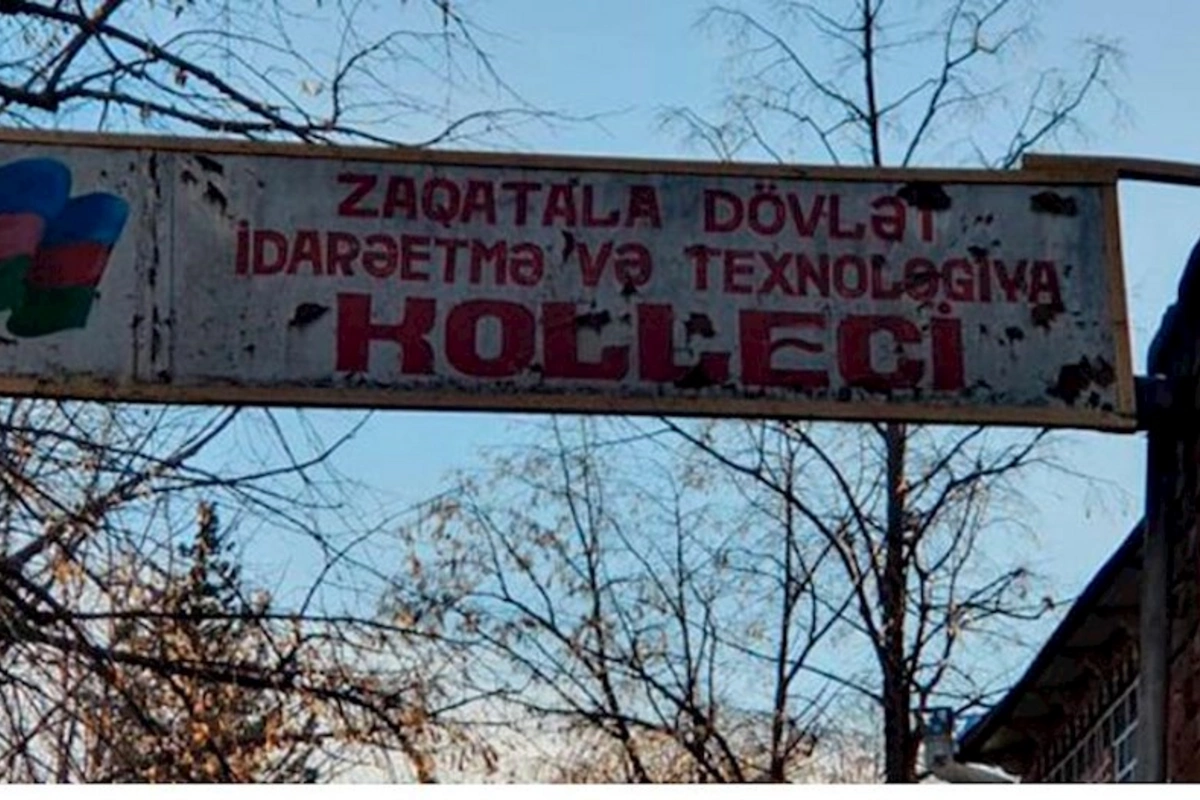 Zaqatalada kollec yanır
