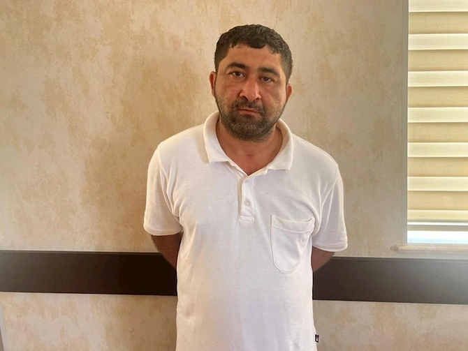 Ucarda çöllük ərazidə çətənə bitkiləri yetişdirən iki nəfər saxlanıldı — FOTO