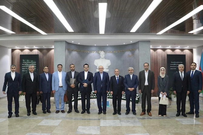 Kamran Əliyev İranın Baş prokurorunun müavinini qəbul edib — FOTOLAR
