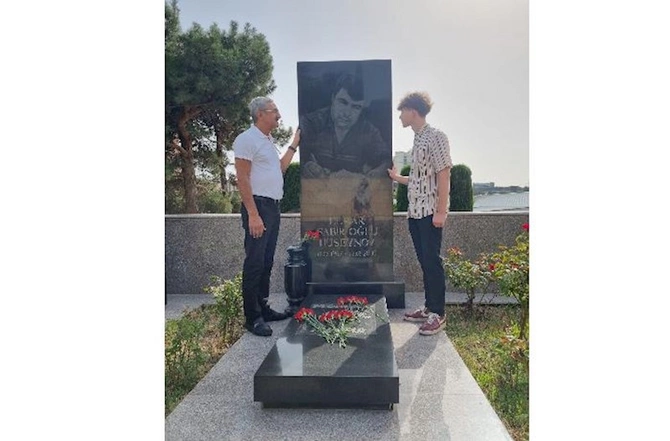 Elmar Hüseynovun ailəsi illər sonra Azərbaycanda — Şuşaya getdi (FOTOLAR)