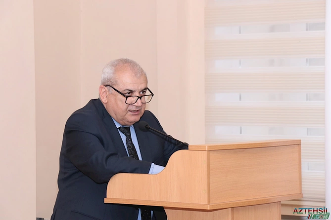 1 sentyabrı 15 sentyabrla əvəzləmək zərurət idimi? — Bilik Gününün tarixinin dəyişdirilməsi...