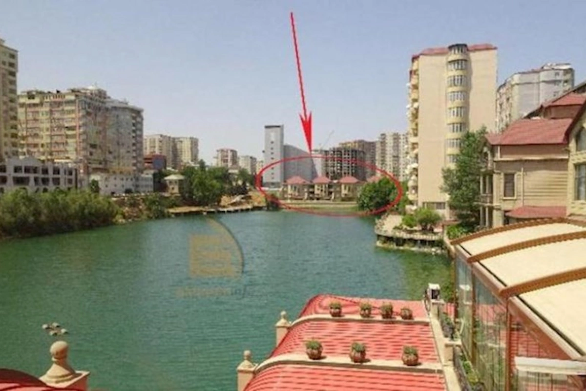 Bakının mərkəzindəki məşhur villalar hərraca çıxarıldı — 7,4 milyon manata
