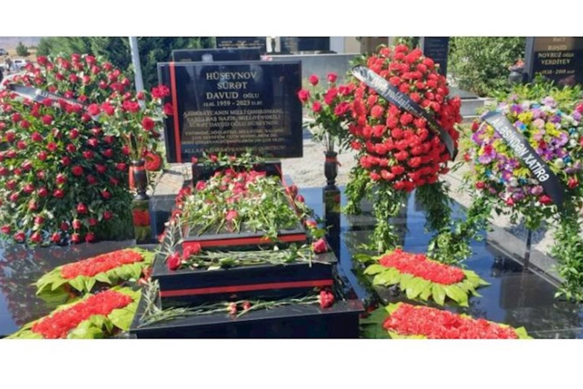 Surət Hüseynovun məzarı — Düşmənim çox oldu! (FOTO)