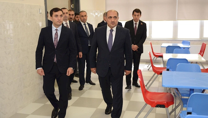 Şəkidə yeni məktəb binası istifadəyə verildi — FOTOLAR