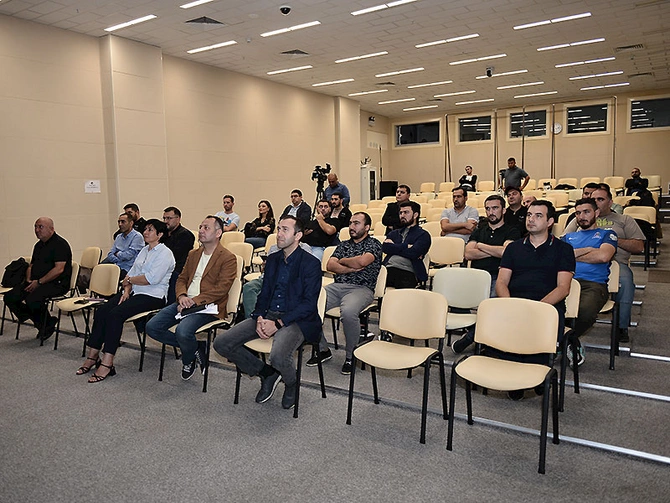 BOS-da idman jurnalistləri üçün seminar keçirildi — FOTOLAR
