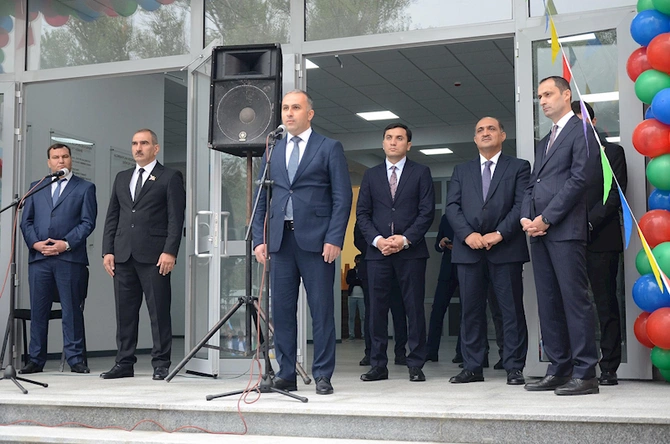 Şəkidə yeni məktəb binası istifadəyə verildi — FOTOLAR